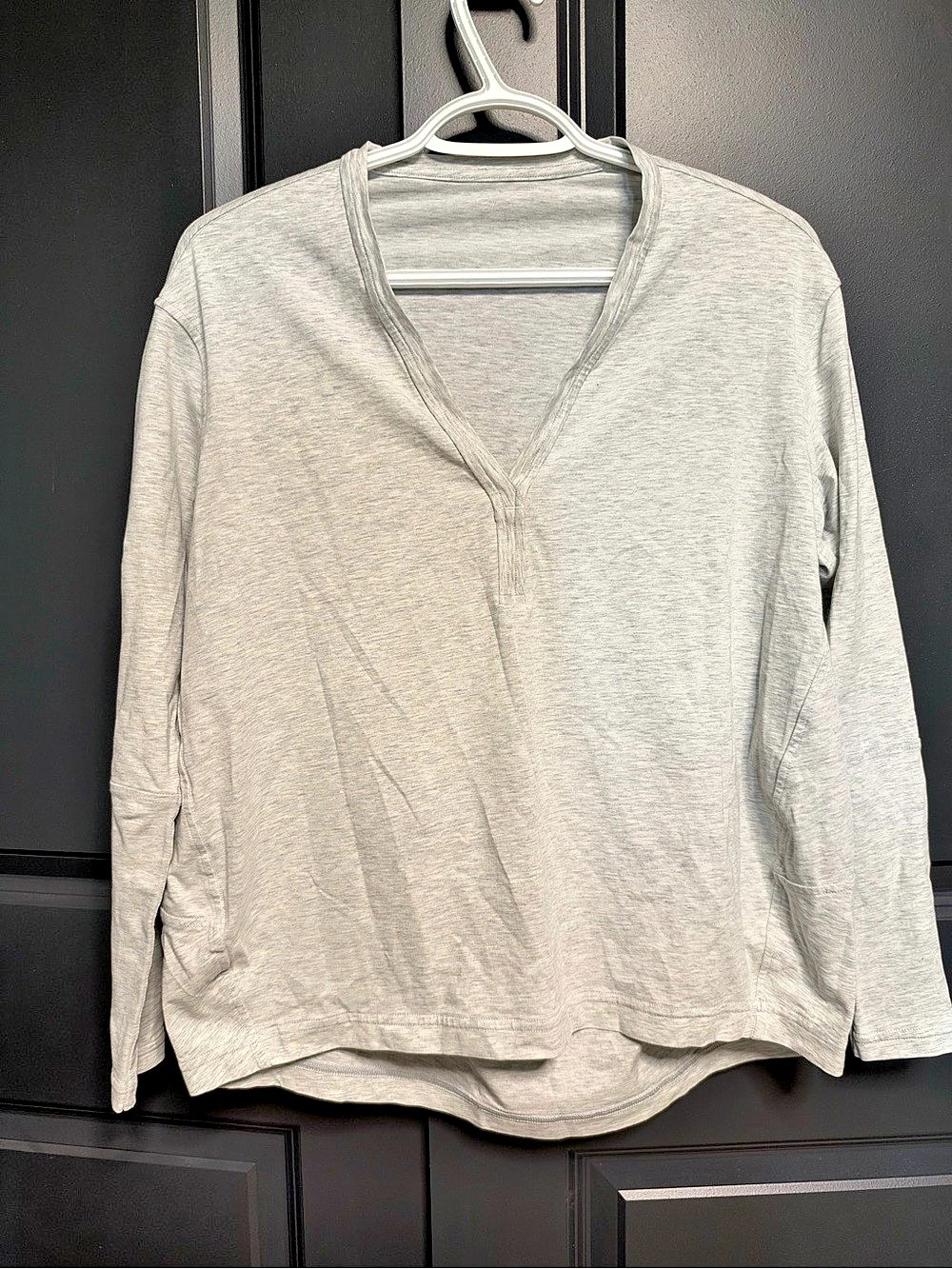 lululemon Transit Long Sleeve V Gray Long Sleeve Top